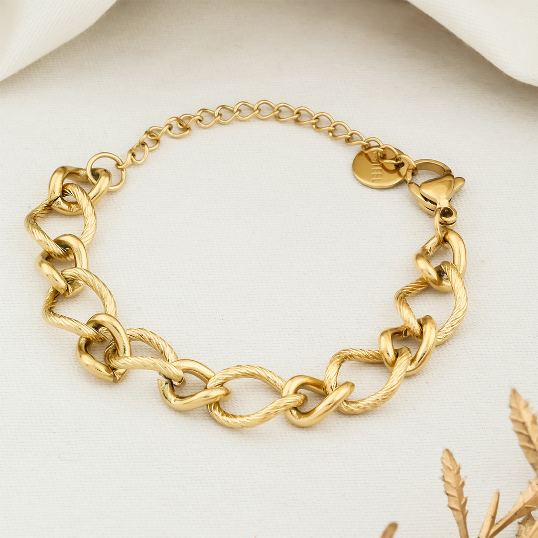 Classic link chain bracelet